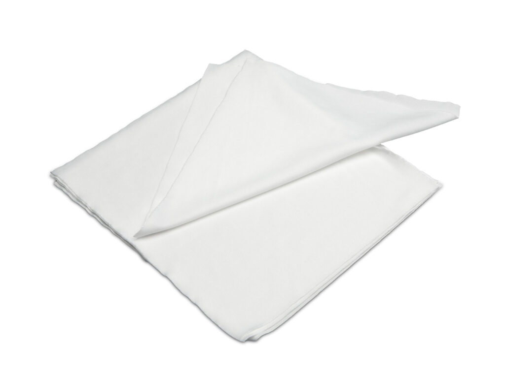 CH909.10 Low-Linting Cleanroom Wipes - Berkshire Corporation