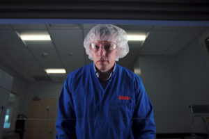 HOW TO CLEAN A BIOLOGICAL SAFETY CABINET