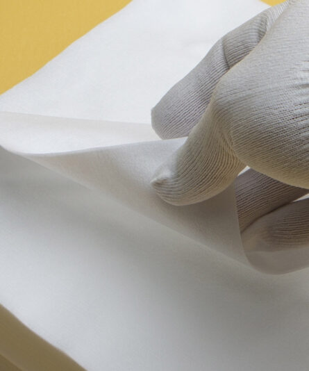 MicroFirst LP 9x9 Cleanroom Wipes Application