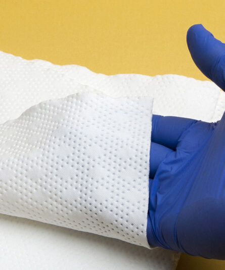 MicroSeal SuperSorb 9x9 Wipe Application